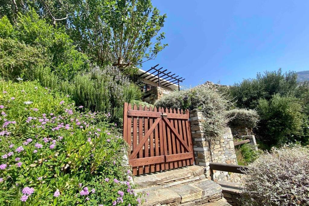 The Old Stone Cottage การิสโตส ภายนอก รูปภาพ